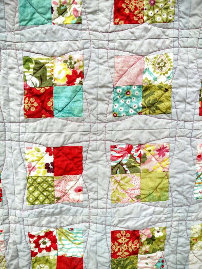 hello luscious baby quilt 