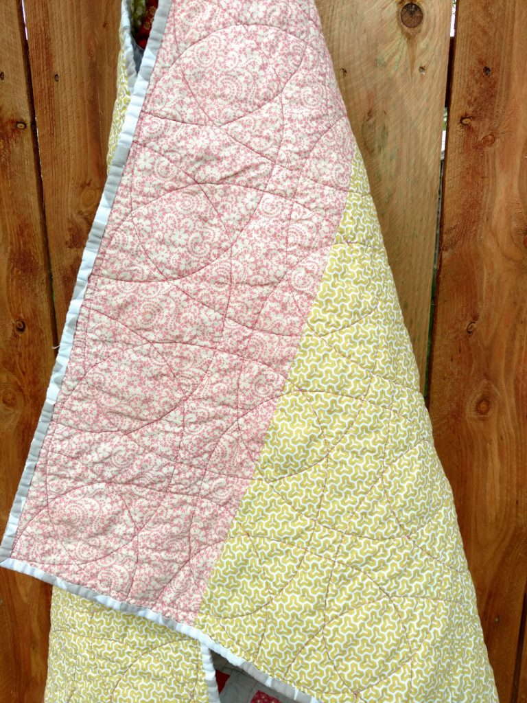 hello luscious baby quilt 