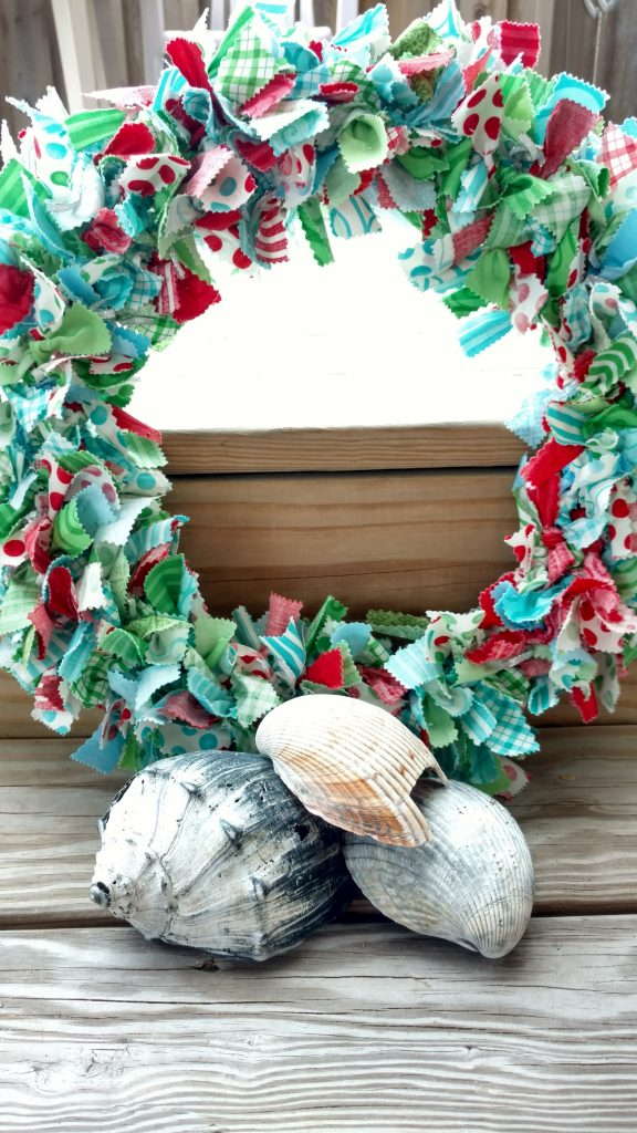 christmas fabric wreath tutorial