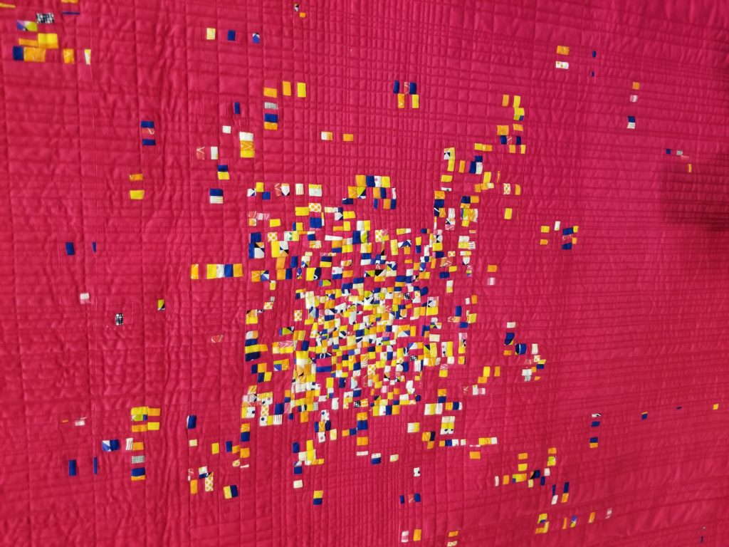 tiny piecing, 5 trends from quiltcon 2019, quiltytherapy